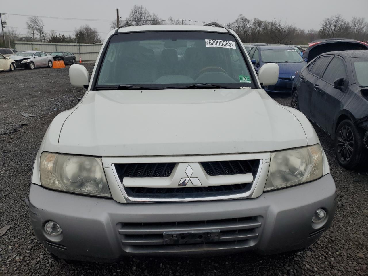 2006 Mitsubishi Montero Limited White vin: JA4MW51S56J003146