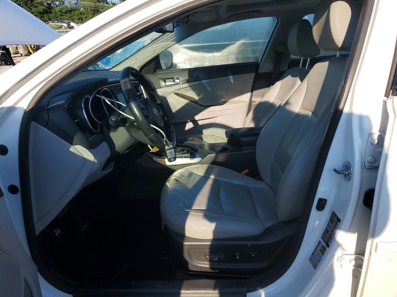 2015 Kia Optima Ex White vin: 5XXGN4A78FG436136