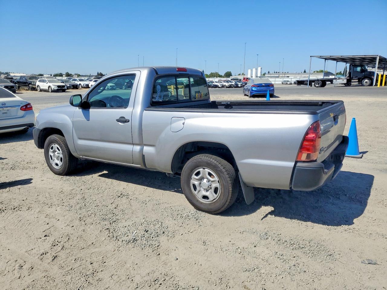2014 Toyota Tacoma Base Silver vin: 5TFNX4CN4EX032688