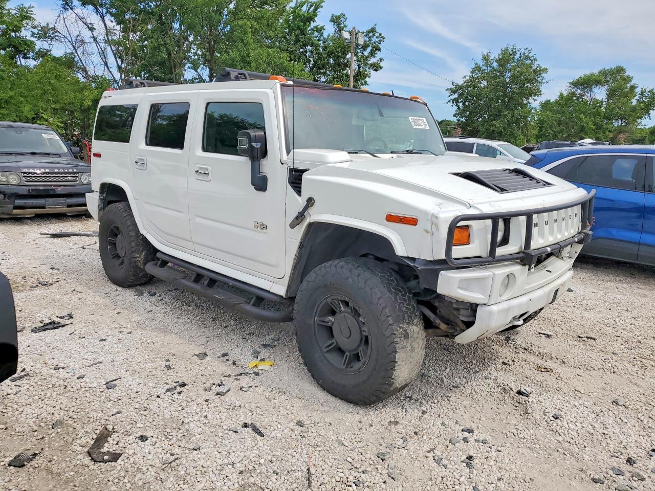 2007 Hummer H2 White vin: 5GRGN23U17H105117