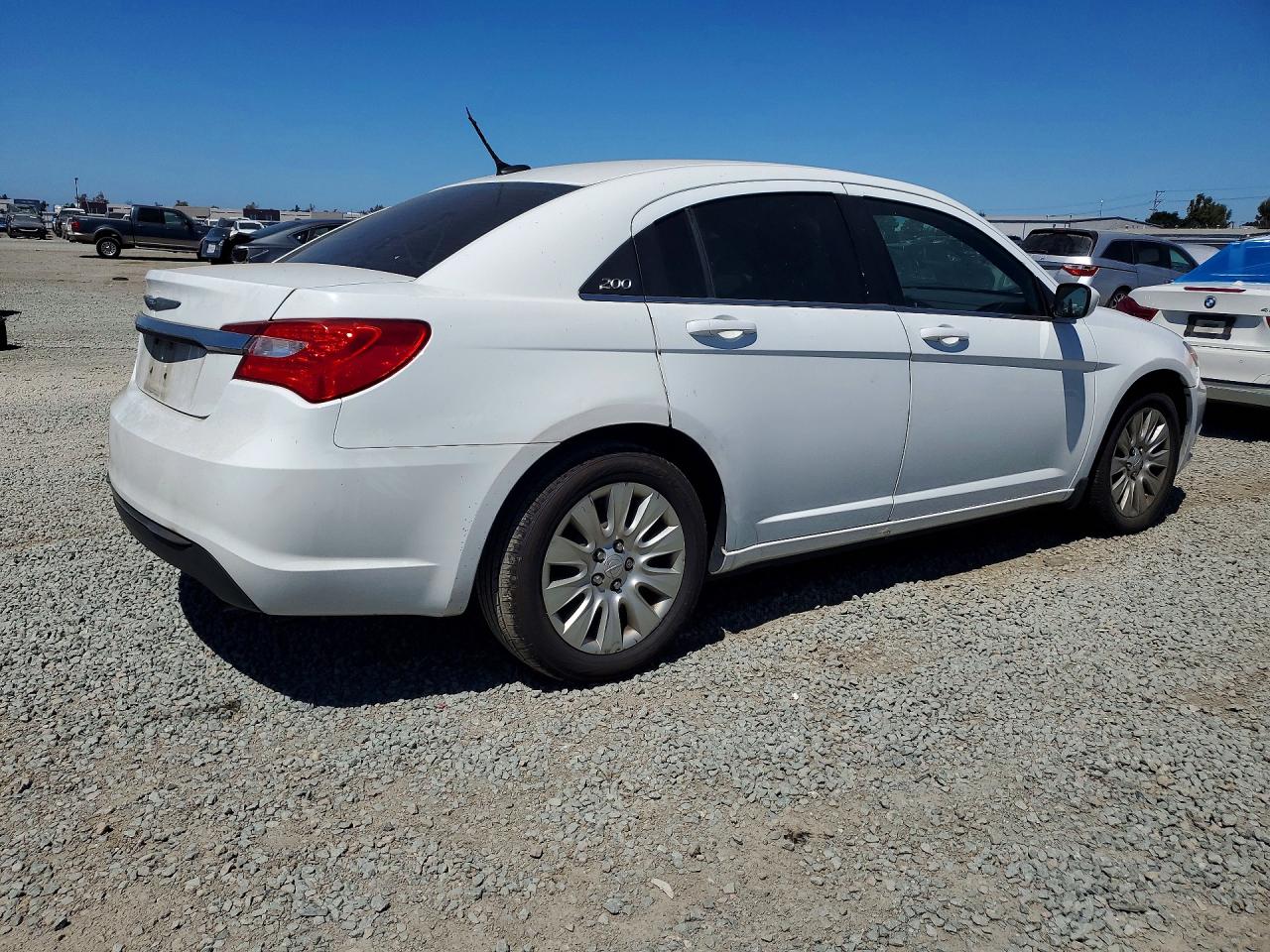 2013 Chrysler 200 Lx White vin: 1C3CCBAB9DN634811