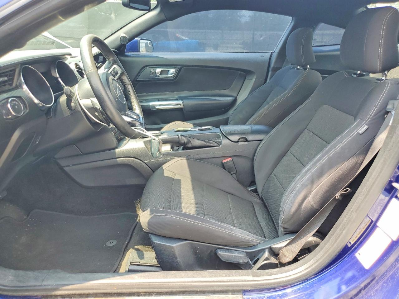 2015 Ford Mustang Синий vin: 1FA6P8AM0F5384935