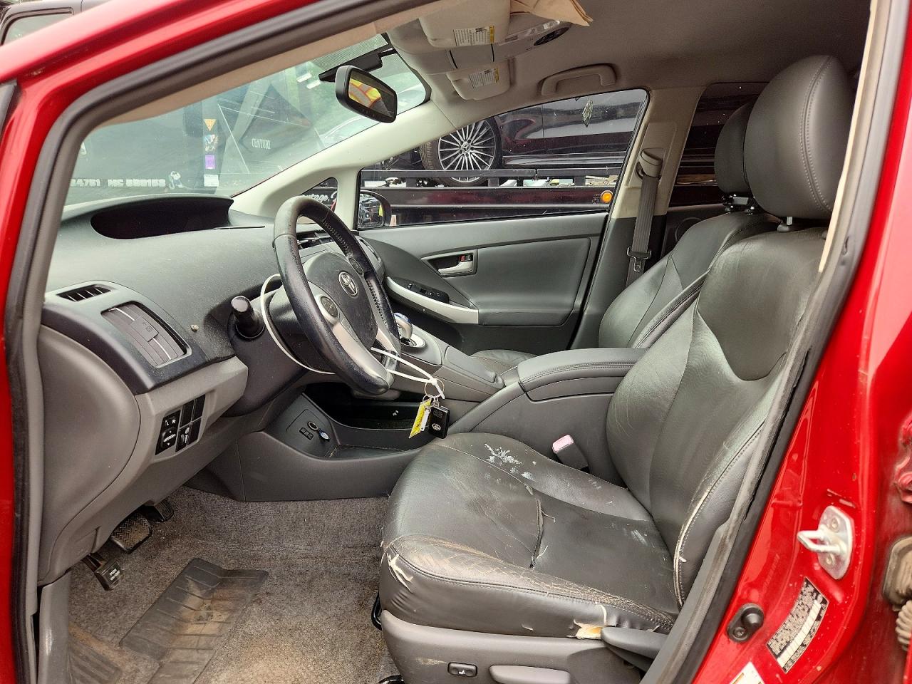 2010 Toyota Prius Iv Red vin: JTDKN3DU4A0050572