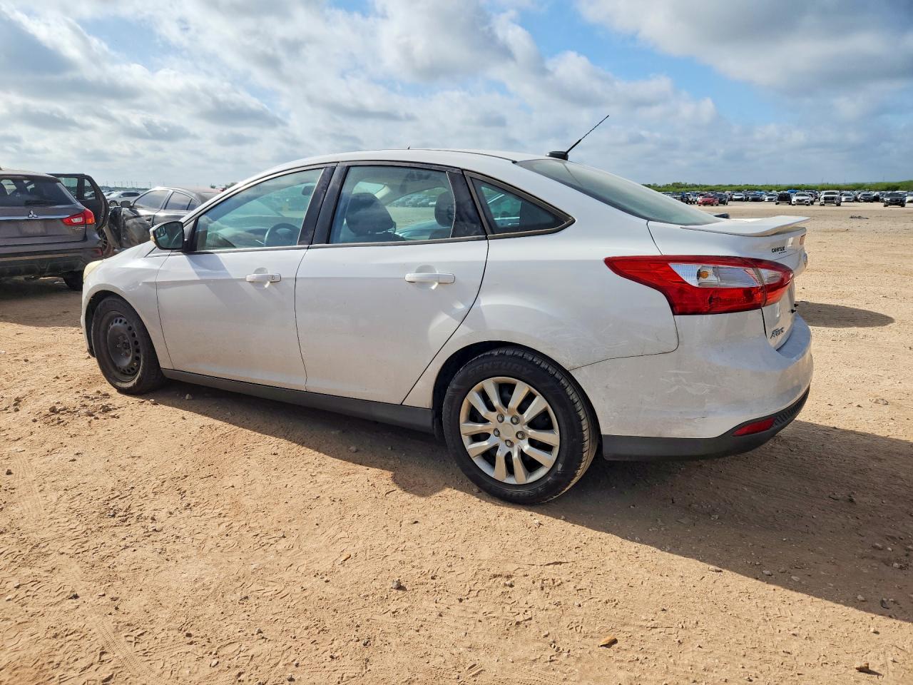 2014 Ford Focus Se White vin: 1FADP3F25EL351716