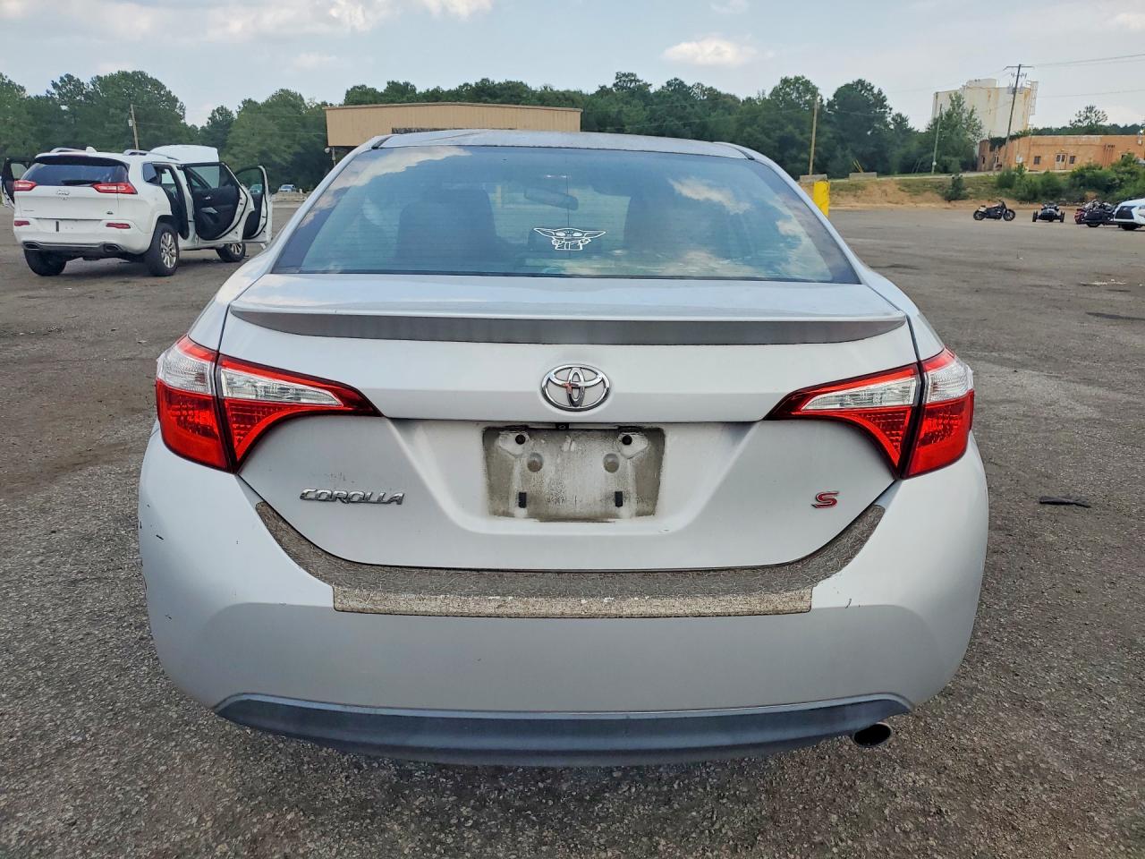 2014 Toyota Corolla S Plus Silver vin: 2T1BURHE4EC118342