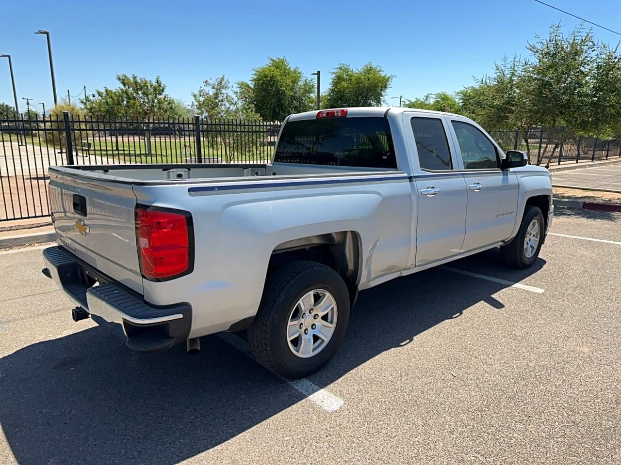 2015 Chevrolet Silverado C1500 Silver vin: 1GCRCPEH7FZ379699