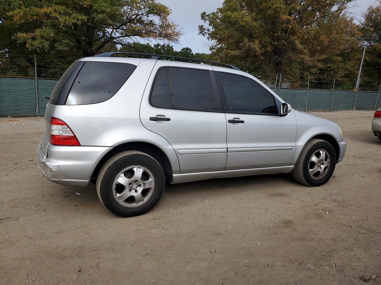 2002 Mercedes-benz Ml 320 Серебряный vin: 4JGAB54E32A315689