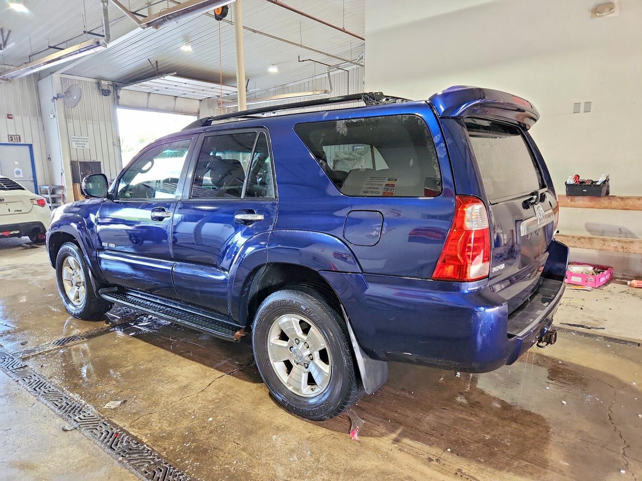 2006 Toyota 4runner Sr5 Blue vin: JTEBU14R768067129
