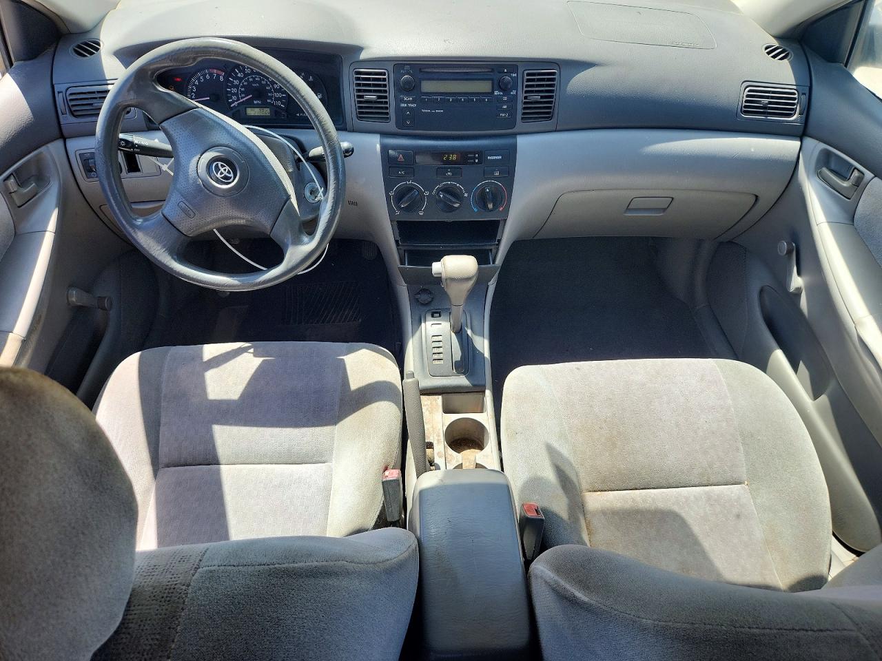 2003 Toyota Corolla Ce Silver vin: 1NXBR32E23Z007159