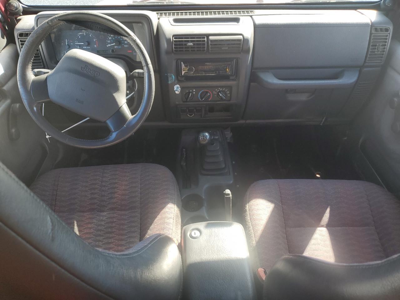 1999 Jeep Wrangler / Tj Sport Красный vin: 1J4FY19S3XP479572