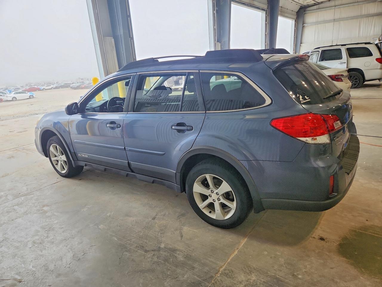 2014 Subaru Outback 2.5i Premium Blue vin: 4S4BRCCCXE3266777