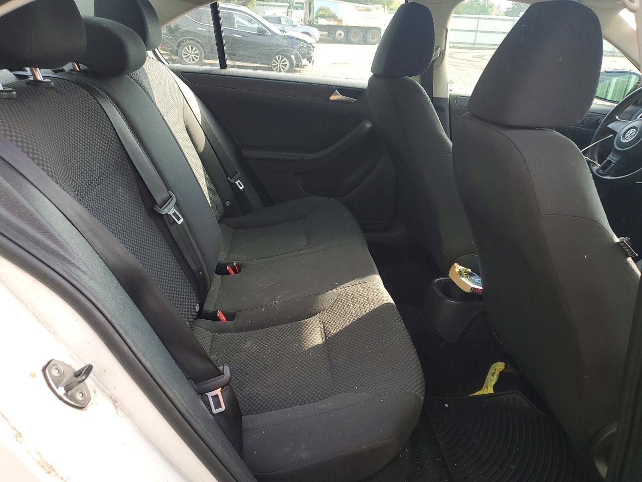2013 Volkswagen Jetta Base White vin: 3VW2K7AJ0DM227918