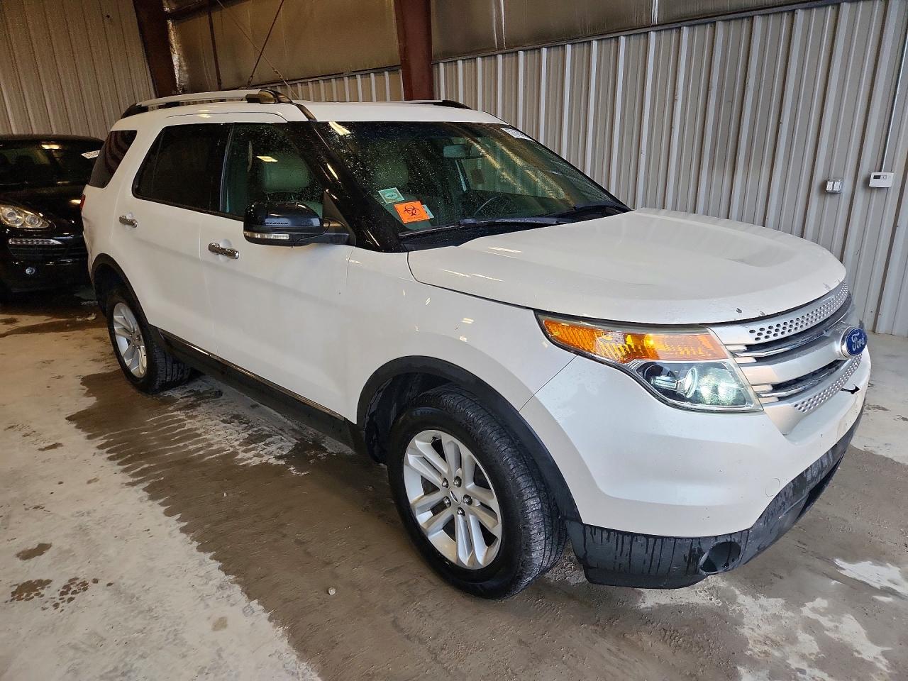 2012 Ford Explorer Xlt White vin: 1FMHK8D89CGA96858