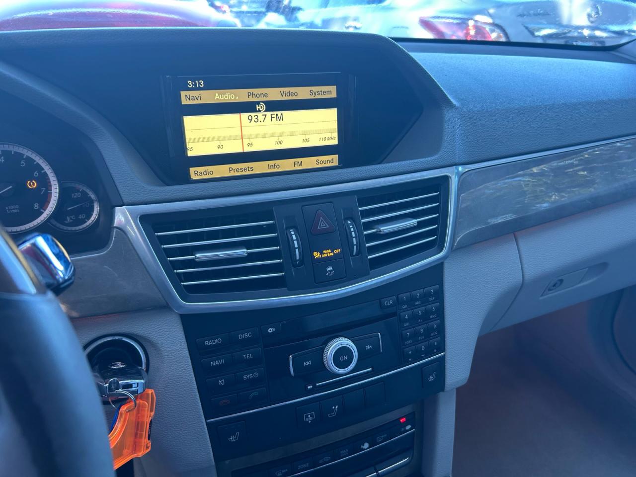 2010 Mercedes-benz E 350 Синий vin: WDDHF5GB5AA233623