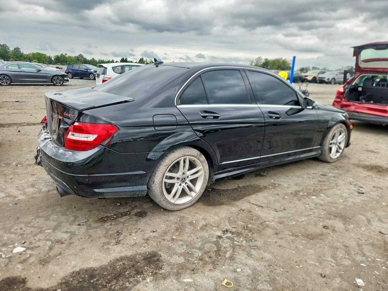 2013 Mercedes-benz C 300 4matic Black vin: WDDGF8AB0DR301550