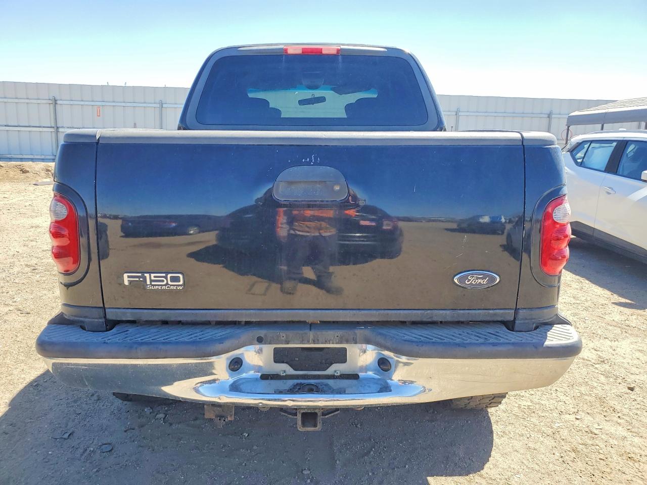2003 Ford F150 Supercrew Black vin: 1FTRW07613KC83016