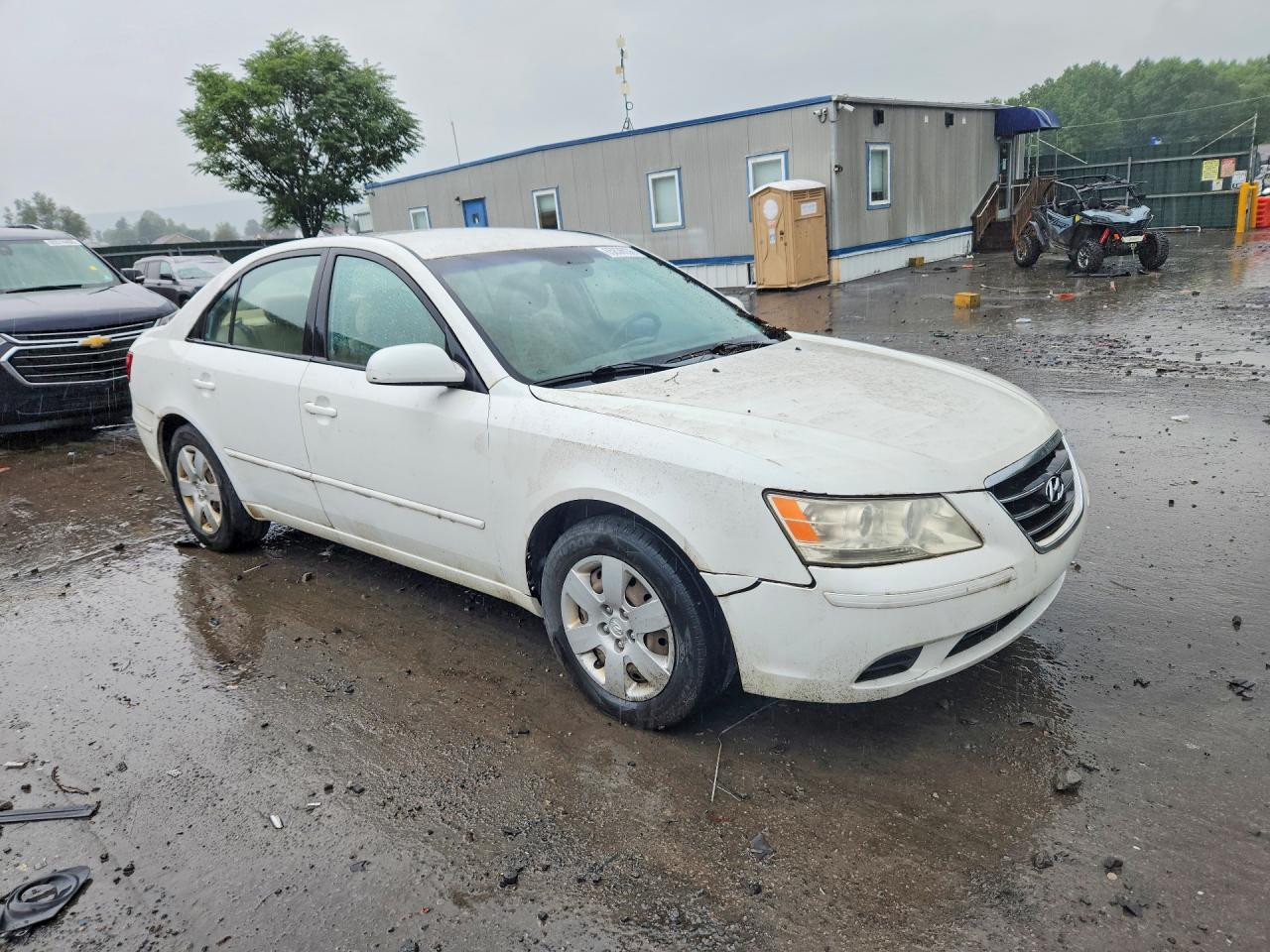 2009 Hyundai Sonata Gls White vin: 5NPET46C39H530565