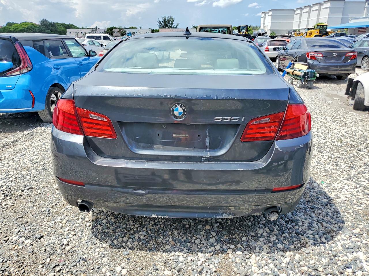 2011 Bmw 535 I Gray vin: WBAFR7C56BC604490