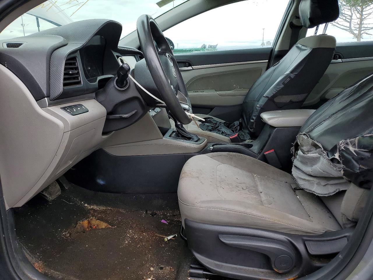 2019 Hyundai Elantra Sel Gray vin: KMHD84LF1KU812903