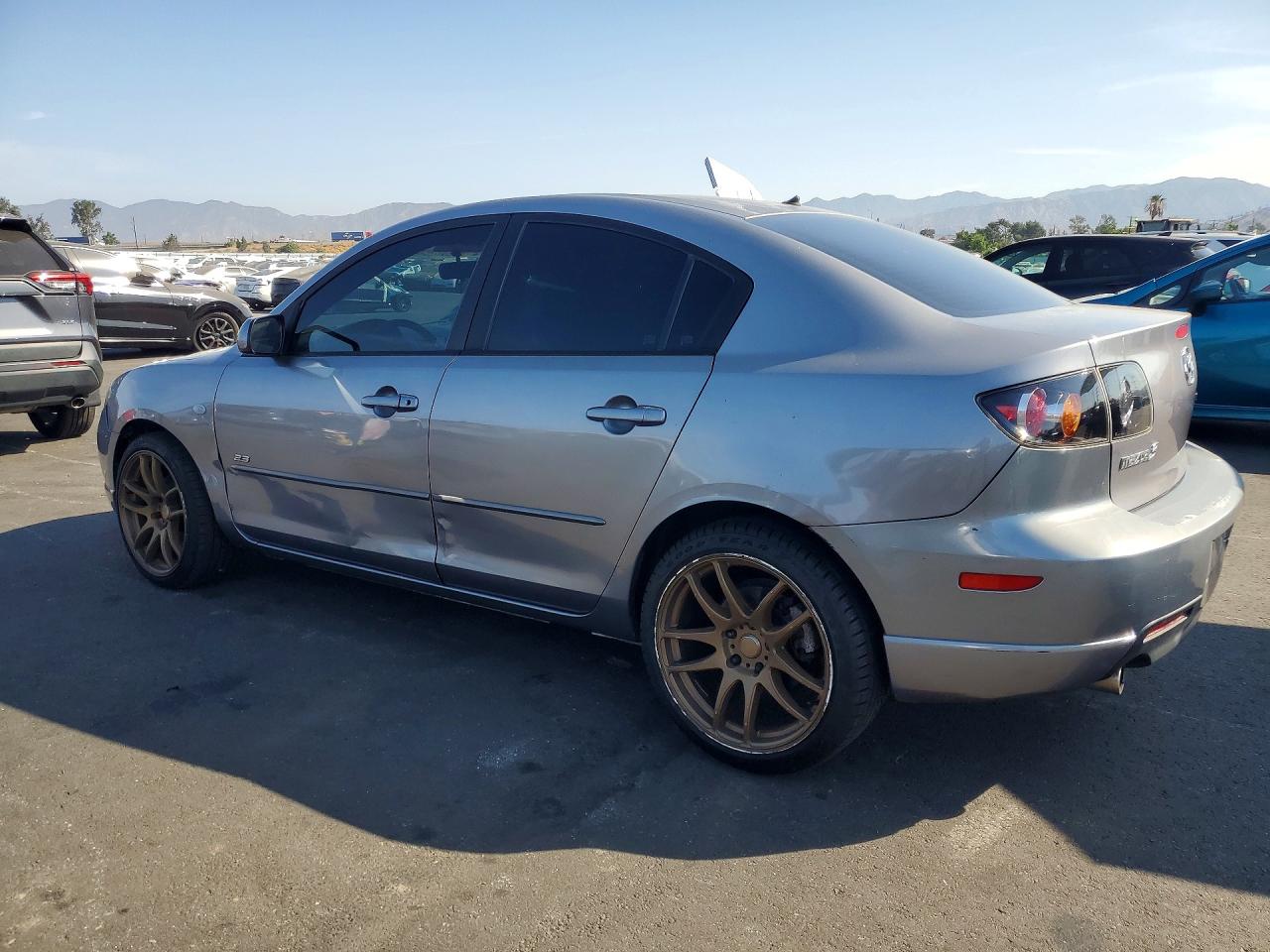 2005 Mazda 3 S Silver vin: JM1BK123751323060