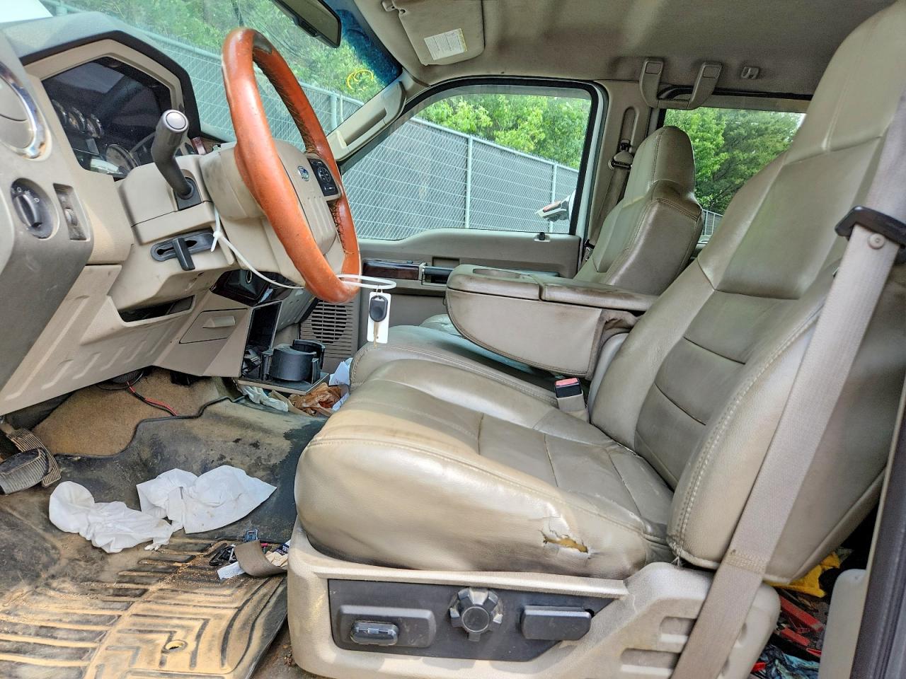 2008 Ford F350 Super Duty White vin: 1FTWW33R48ED24863