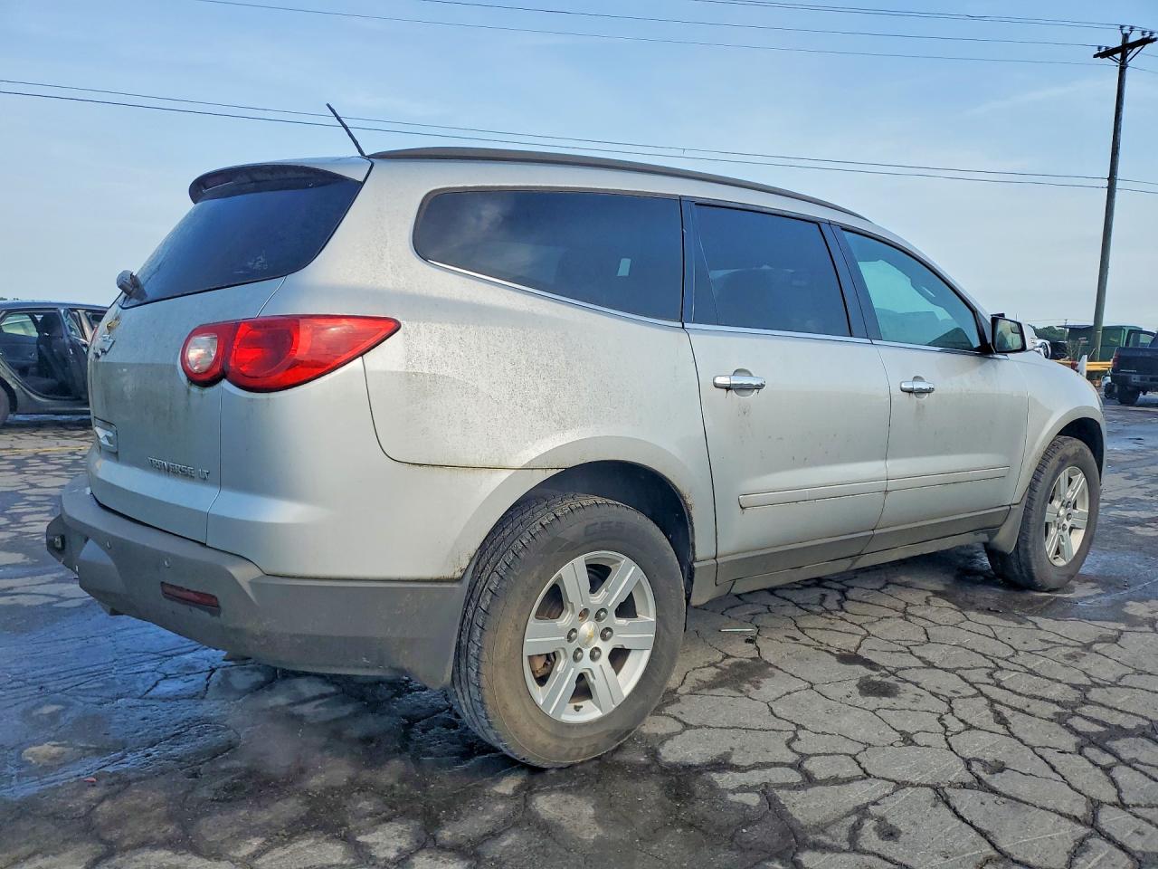 2011 Chevrolet Traverse Lt Silver vin: 1GNKRGEDXBJ234248