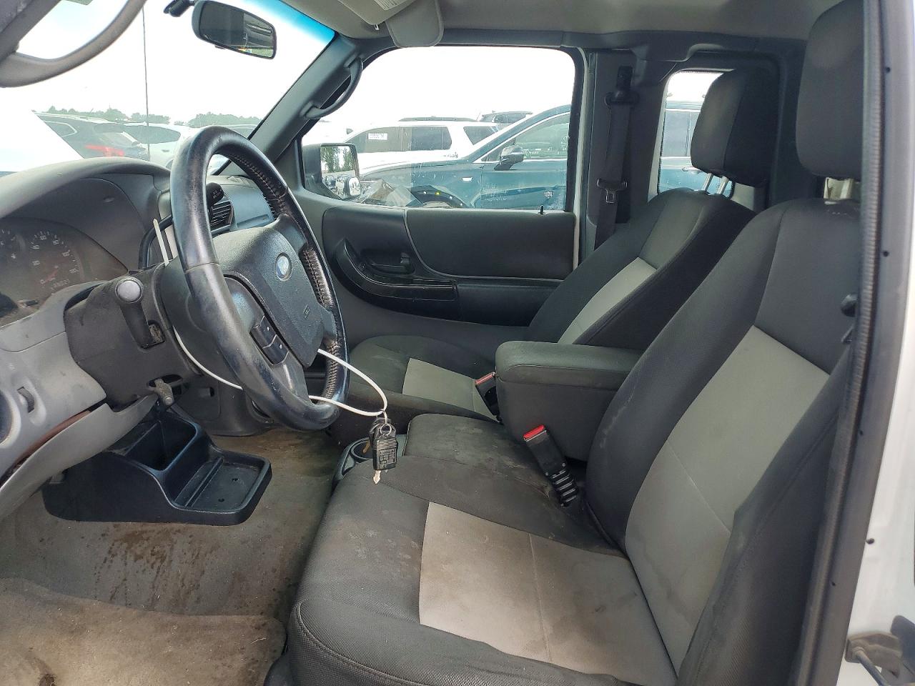 2010 Ford Ranger Super Cab Белый vin: 1FTKR4EE4APA46692