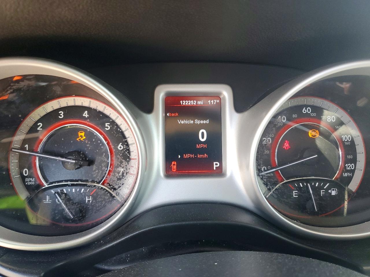 2011 Dodge Journey Mainstreet Silver vin: 3D4PG1FG9BT535390
