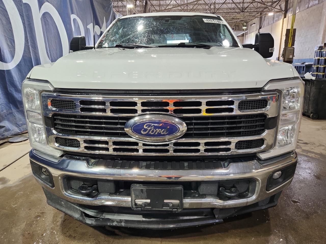 2024 Ford F250 Super Duty White vin: 1FT8W2BT5REC22330 Damage: Front Bumper Extension, Broken, Replacement Required