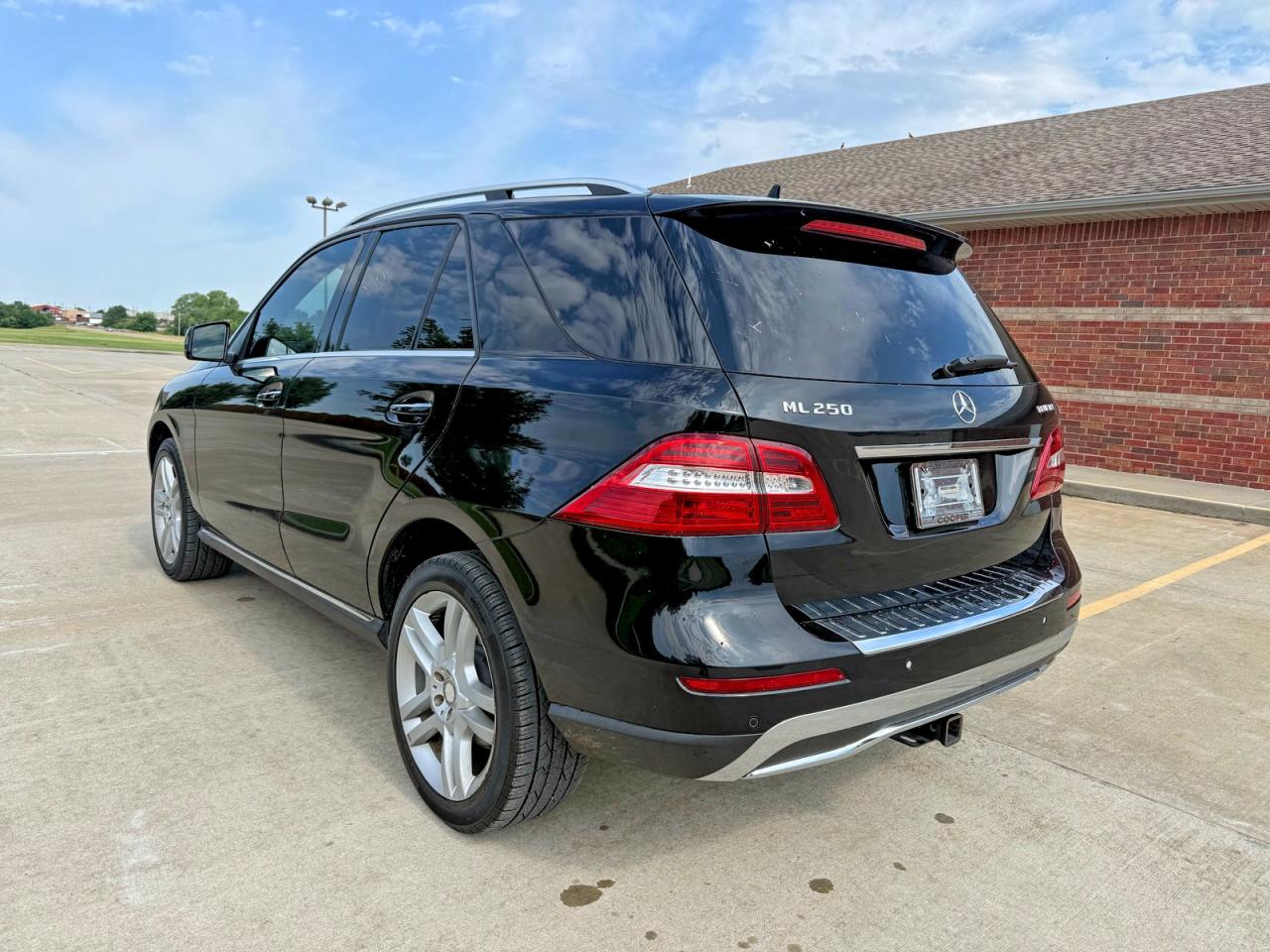 2015 Mercedes-benz Ml 250 Bluetec Черный vin: 4JGDA0EB1FA503026