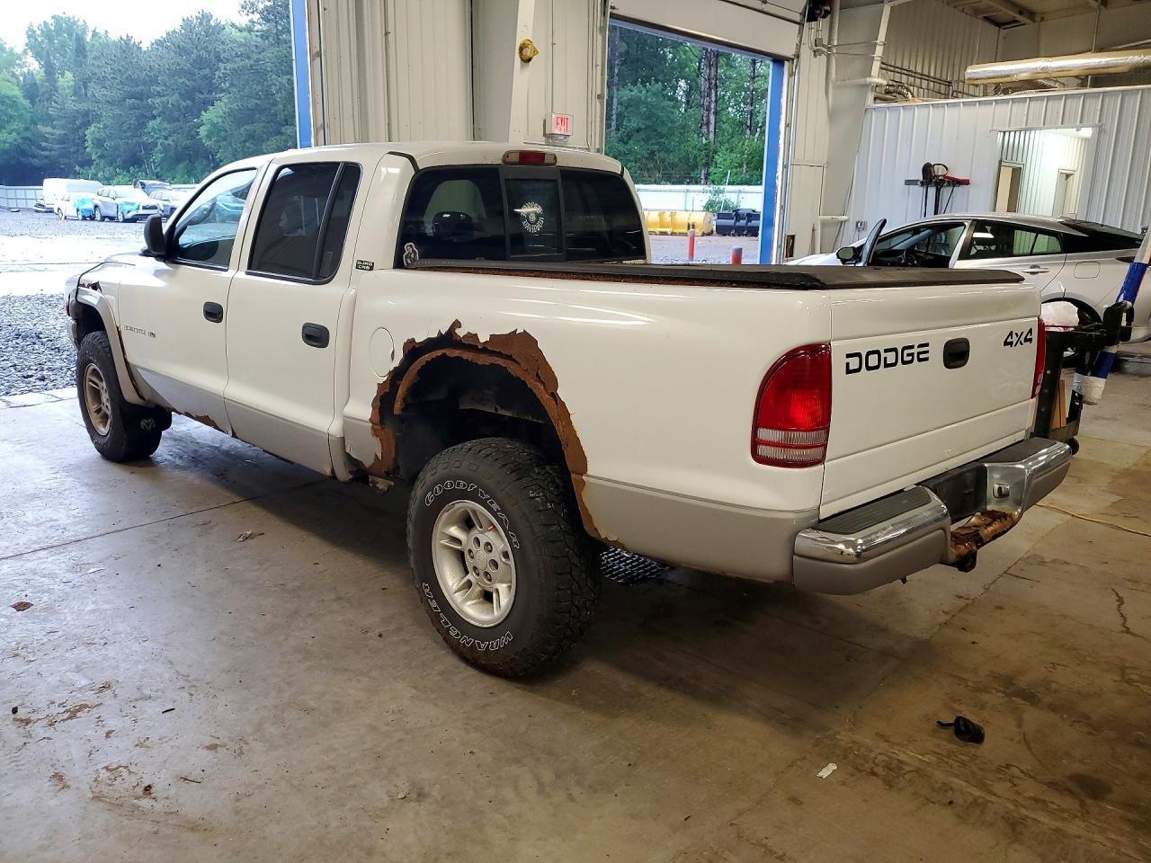 2000 Dodge Dakota Quad White vin: 1B7GG2AN1YS661455