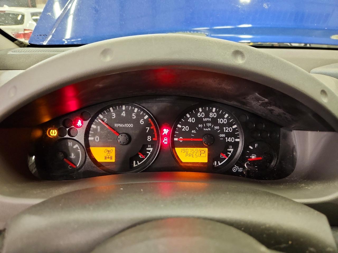 2015 Nissan Xterra S Blue vin: 5N1AN0NW3FN650550