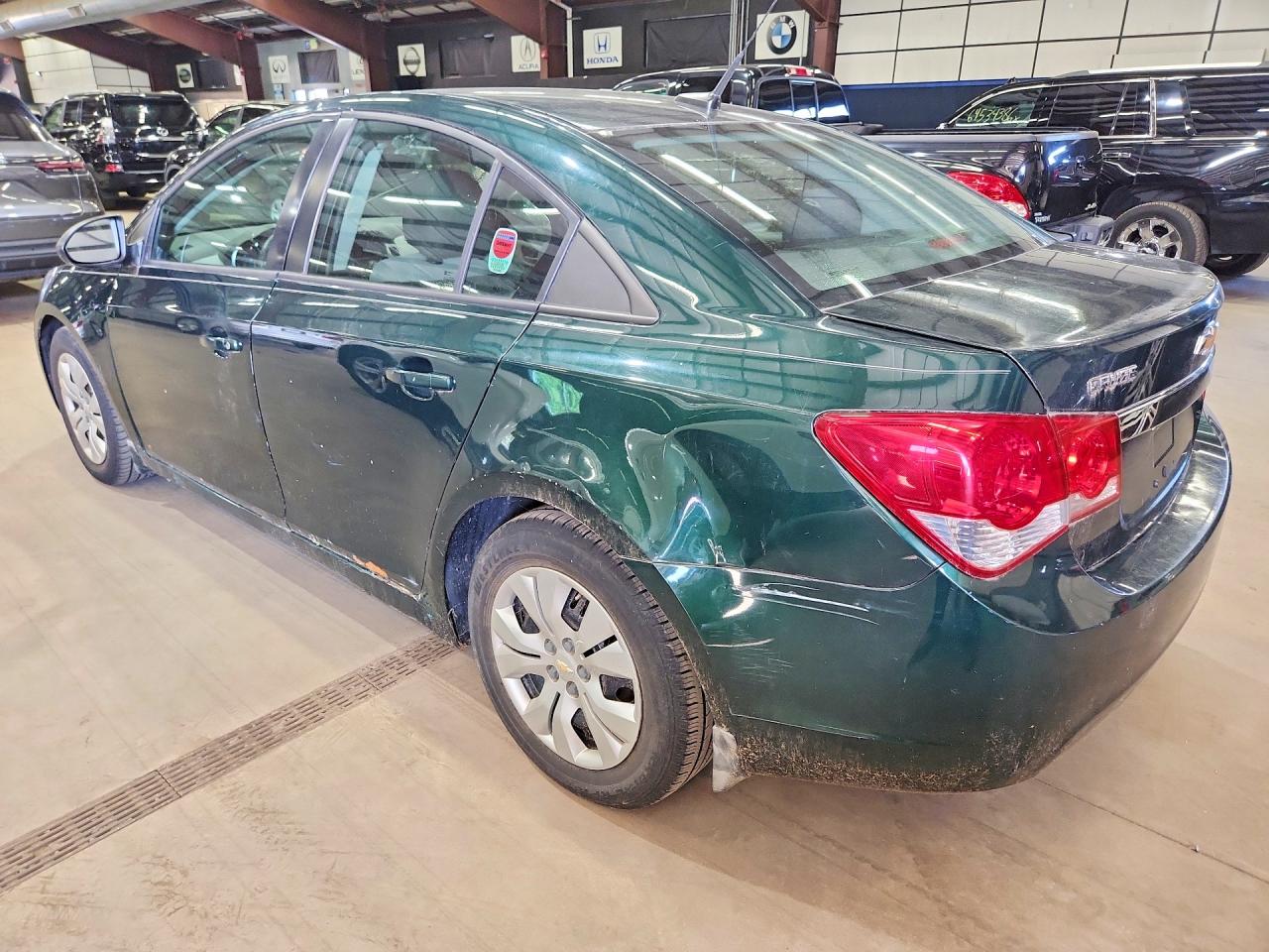 2014 Chevrolet Cruze Ls Green vin: 1G1PA5SG1E7411546