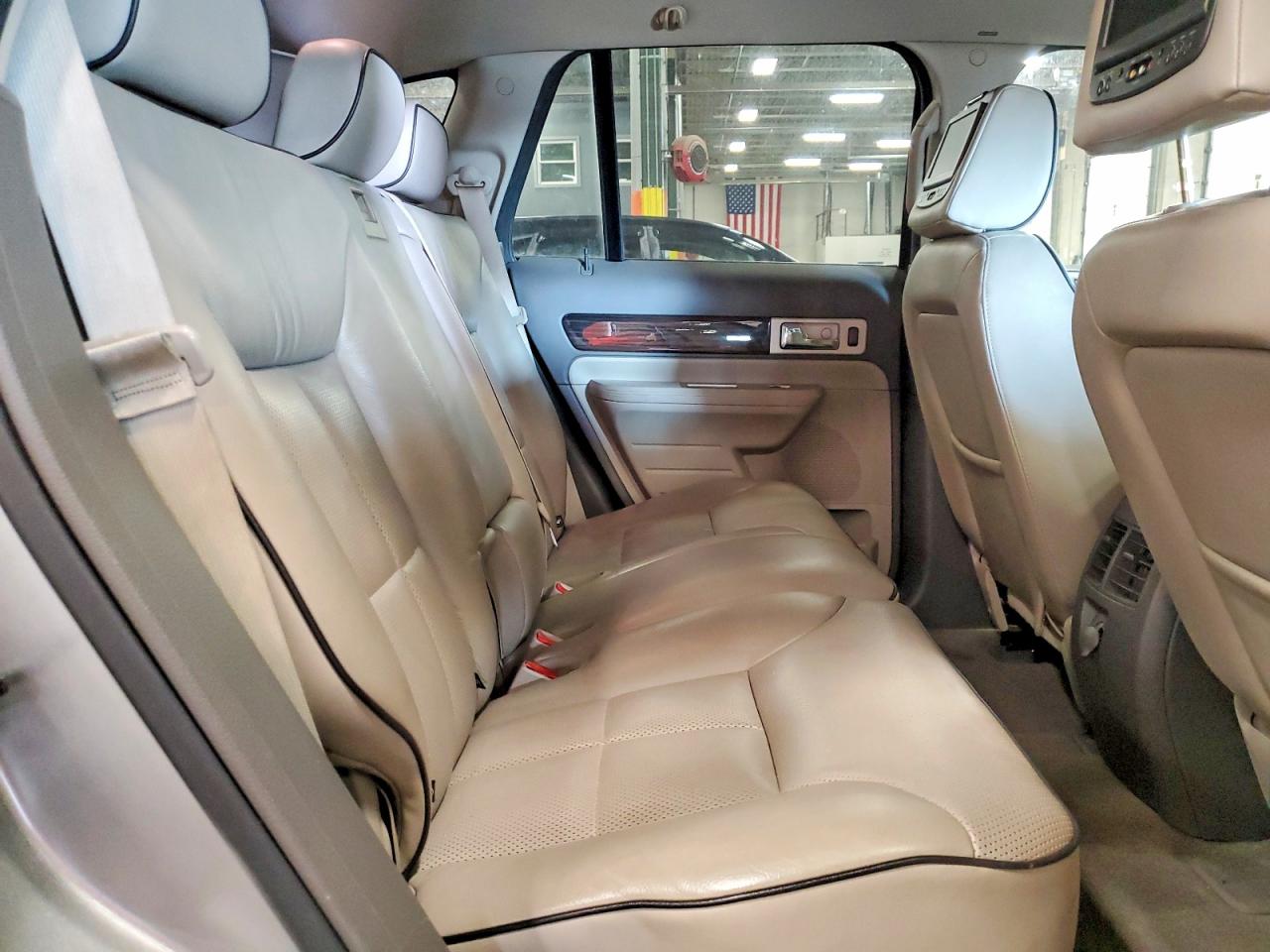 2008 Lincoln Mkx Gray vin: 2LMDU88C28BJ15907