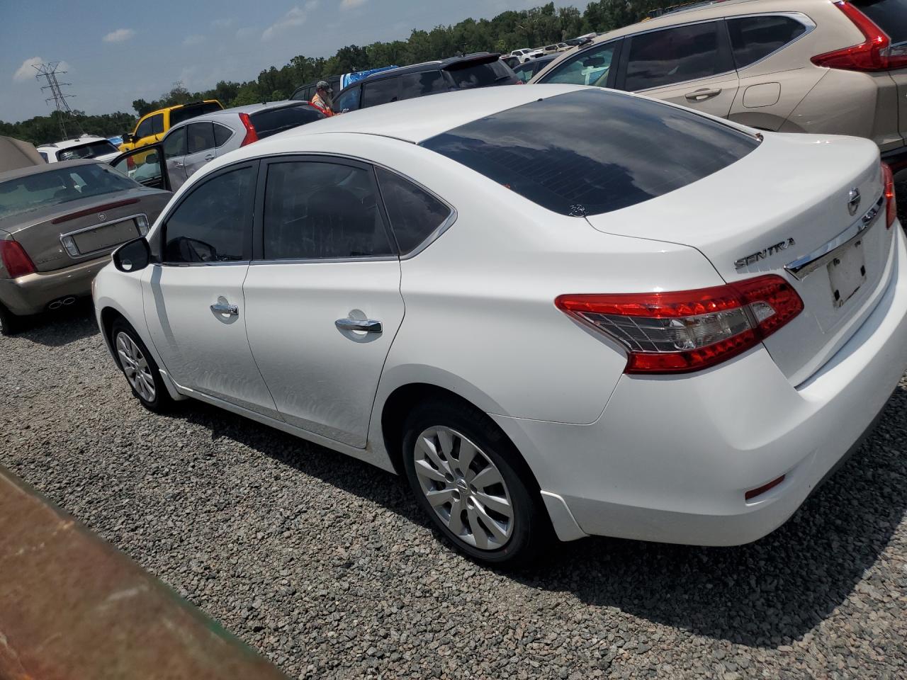 2015 Nissan Sentra S White vin: 3N1AB7AP4FY313590