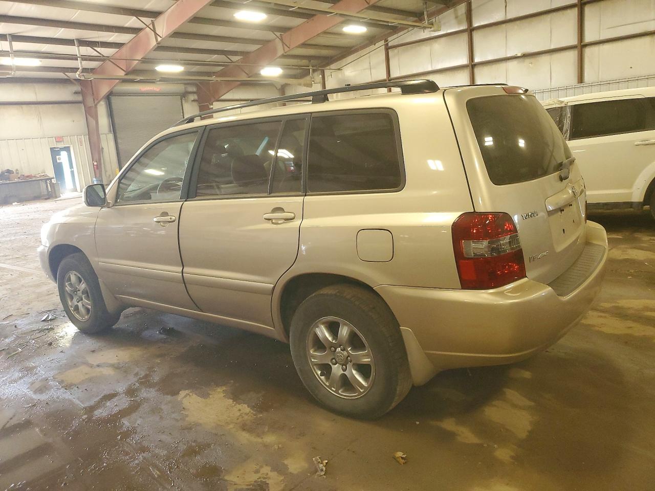 2006 Toyota Highlander Base Желто-коричневый vin: JTEEP21A160136856