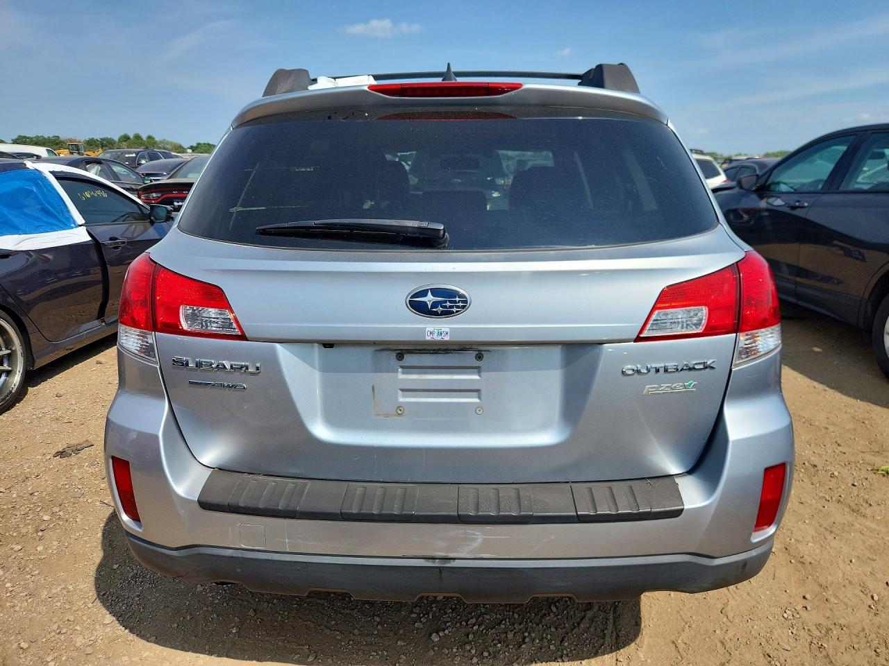 2013 Subaru Outback 2.5i Limited Silver vin: 4S4BRBPC1D3202064