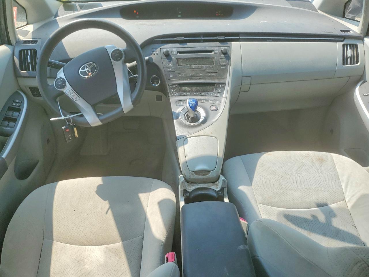 2011 Toyota Prius Gray vin: JTDKN3DU2B5356142