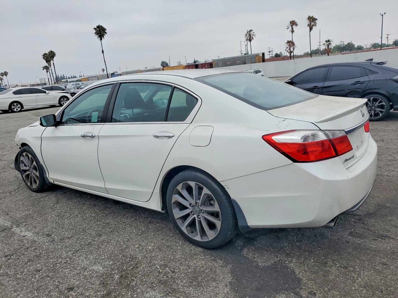 2013 Honda Accord Sport White vin: 1HGCR2F53DA235494