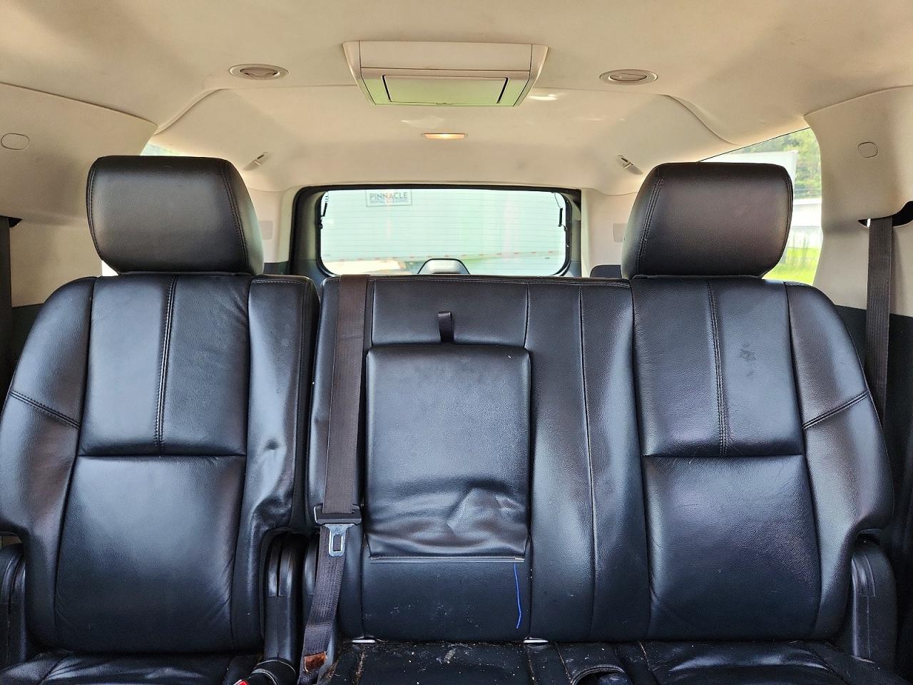 2012 Chevrolet Suburban K1500 Lt Black vin: 1GNSKJE79CR136665