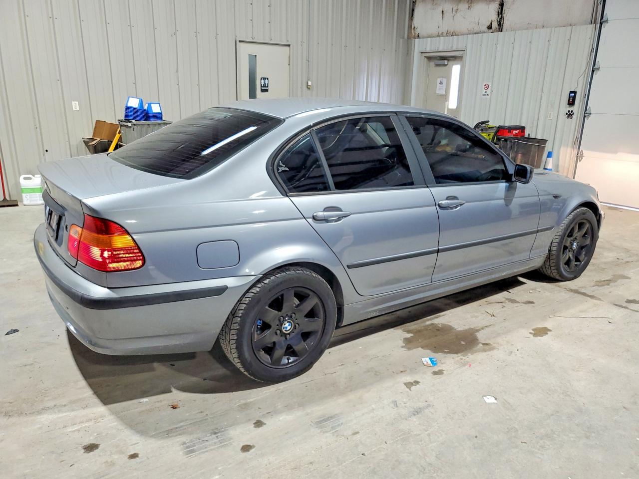 2004 Bmw 325 Xi Silver vin: WBAEU33464PF62671