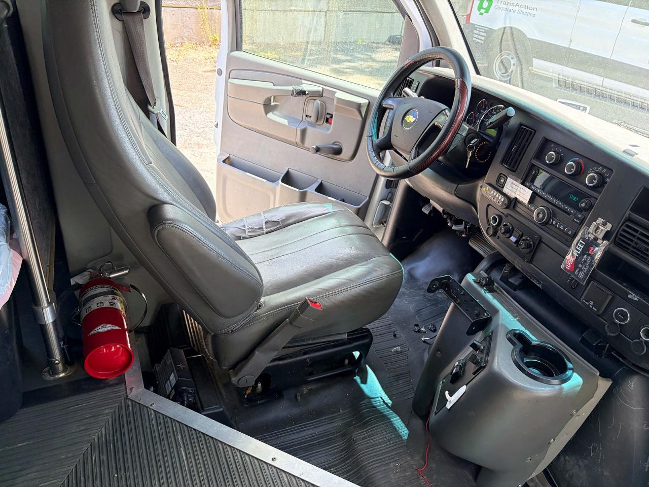 2015 Chevrolet Express G4500 Белый vin: 1GB6G5BG3F1139205