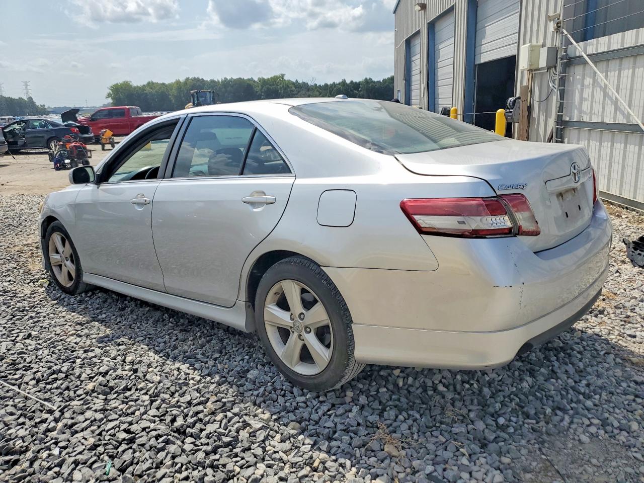 2010 Toyota Camry Se Silver vin: 4T1BF3EK6AU503749