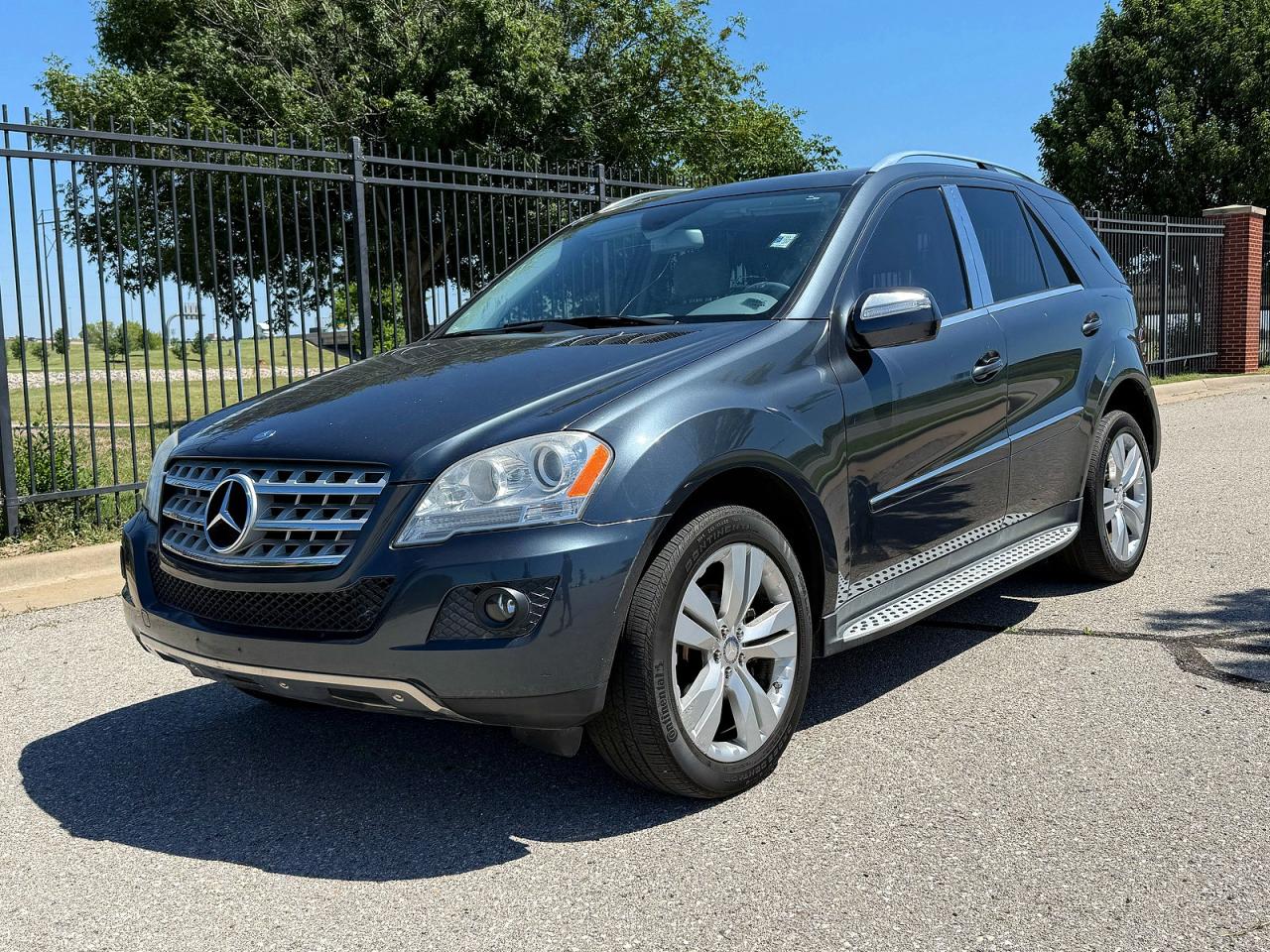 2010 Mercedes-benz Ml 350 Серый vin: 4JGBB5GB6AA573807