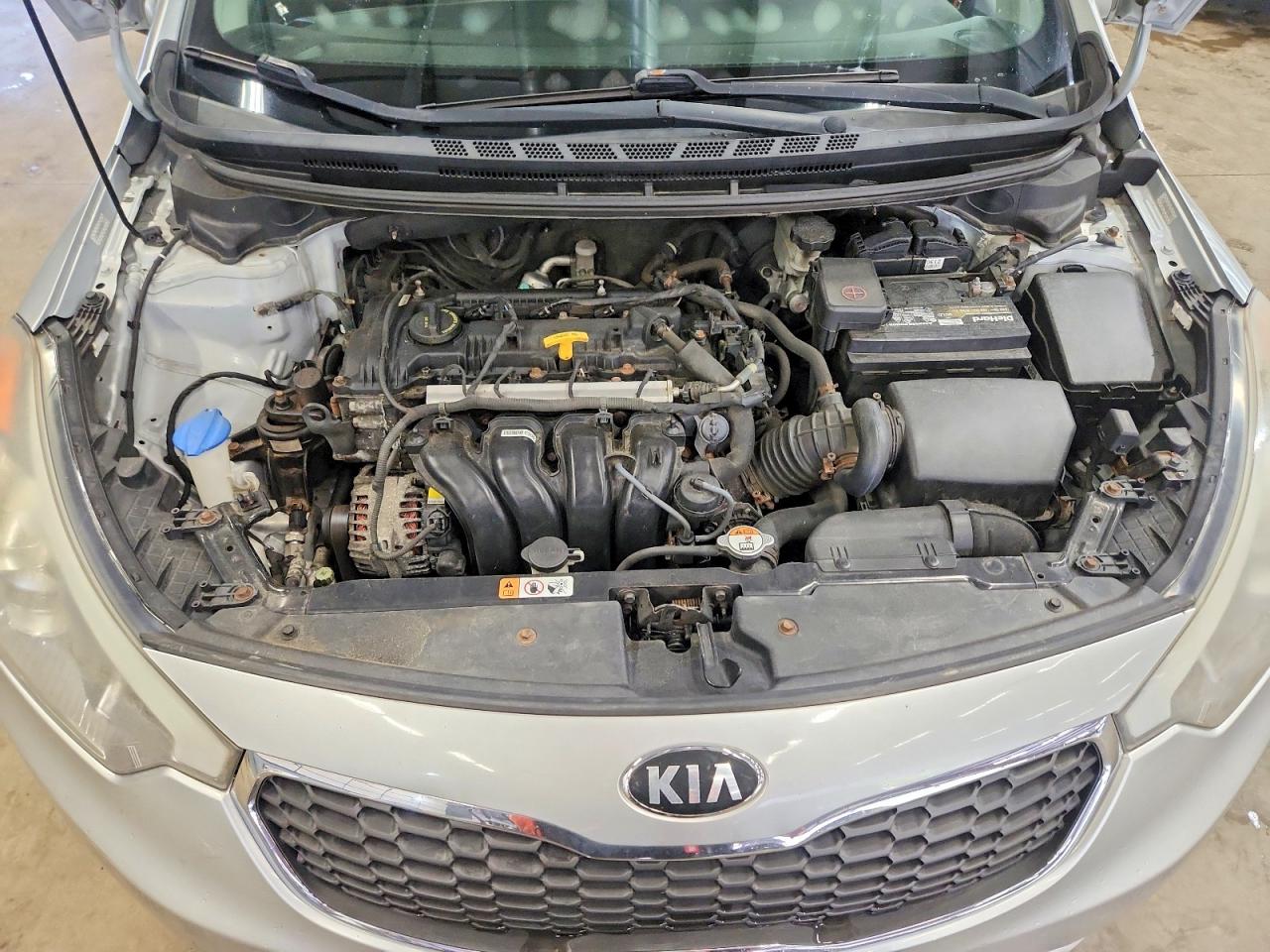 2014 Kia Forte Lx Серебряный vin: KNAFX4A64E5220894