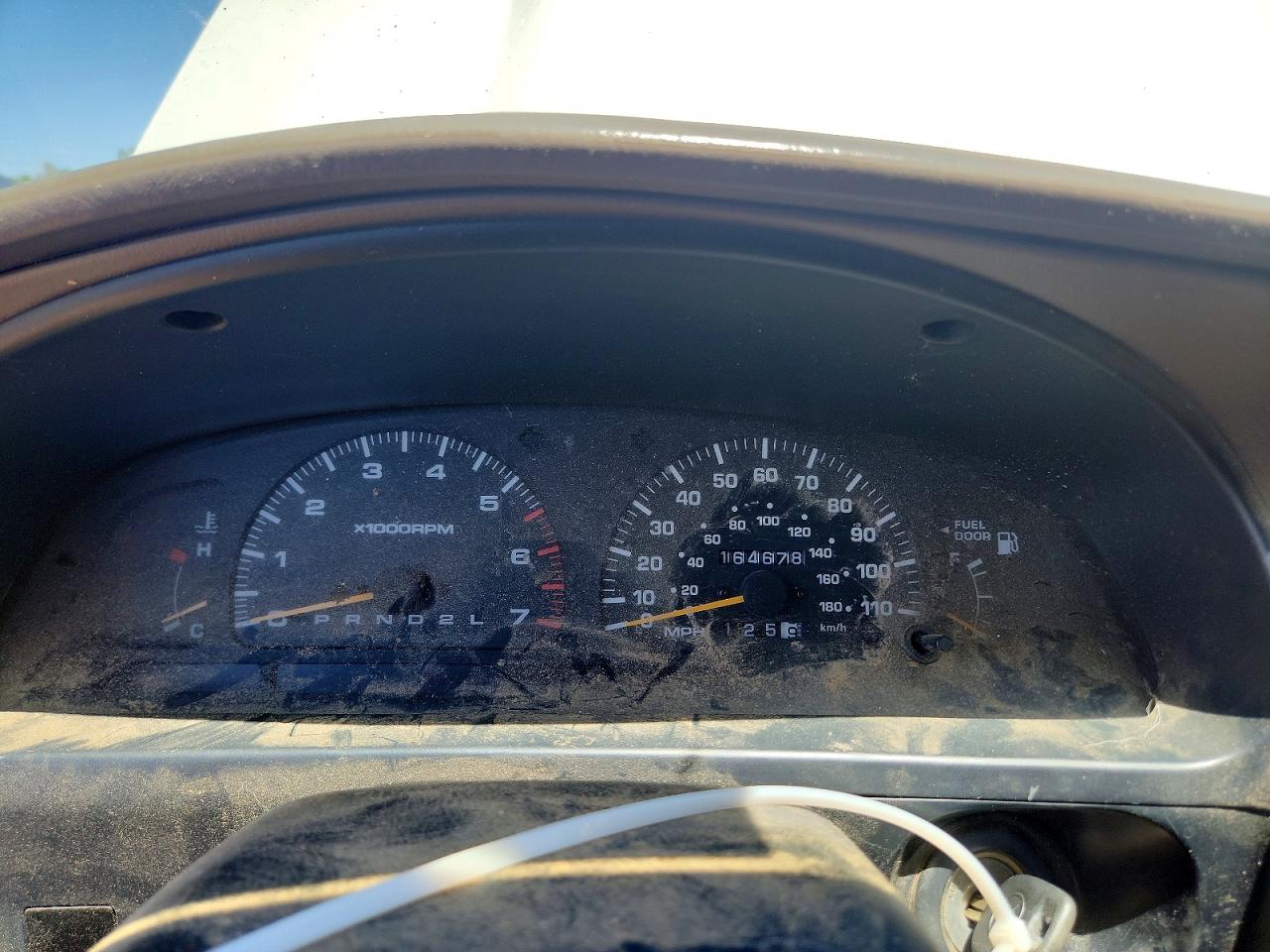 1998 Toyota 4runner Base Silver vin: JT3GM84R2W0033492