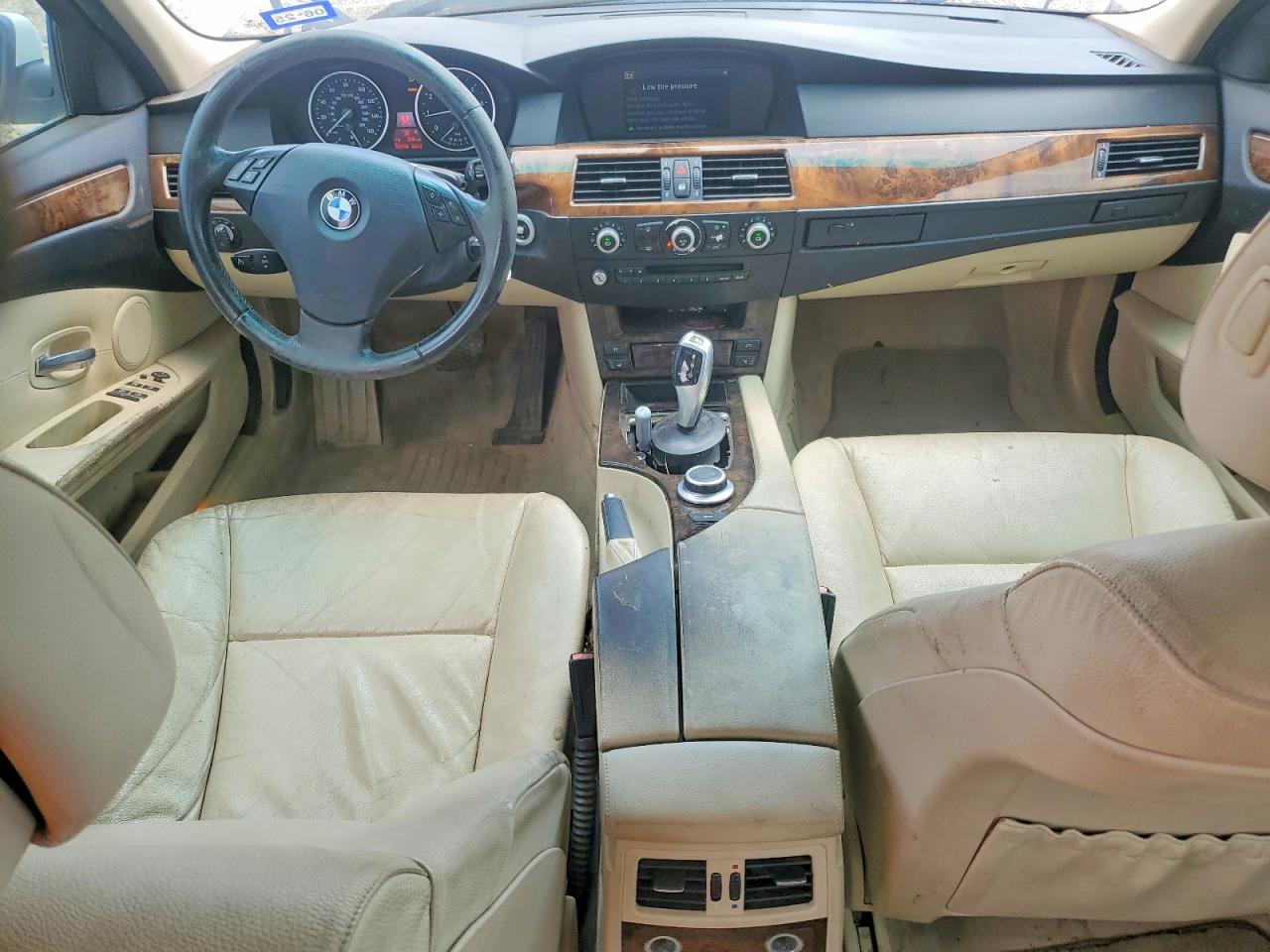 2008 Bmw 528 I White vin: WBANU53548C113410