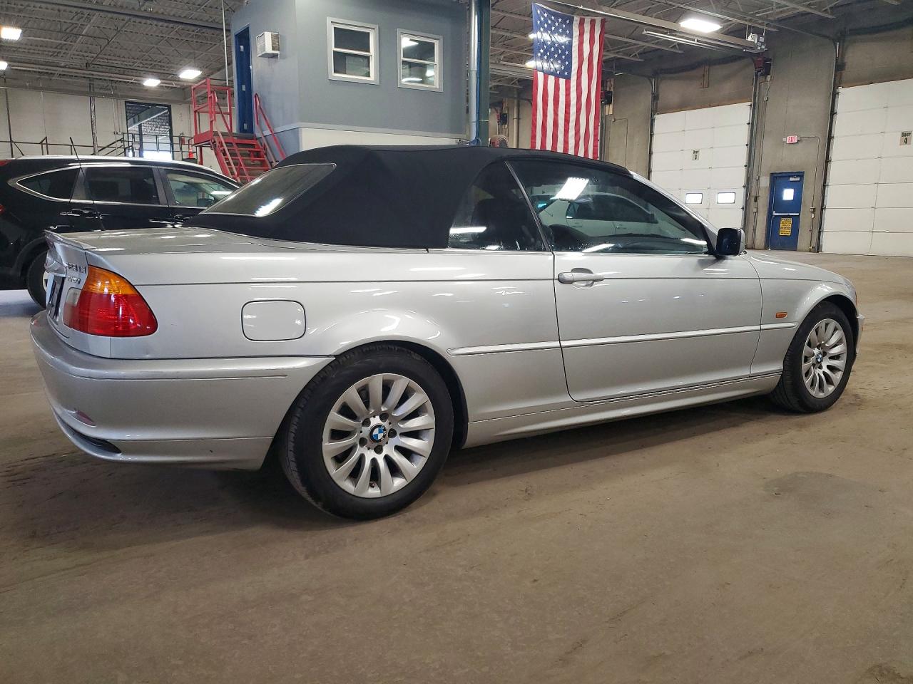2000 Bmw 323 Ci Серебряный vin: WBABR3345YEA82319