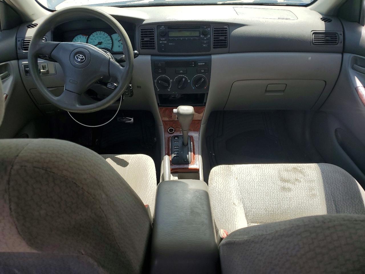 2004 Toyota Corolla Le Silver vin: 1NXBR38E54Z281013