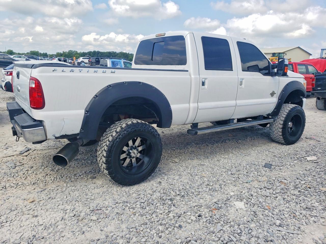 2014 Ford F250 Super Duty Белый vin: 1FT7W2BT8EEA83655